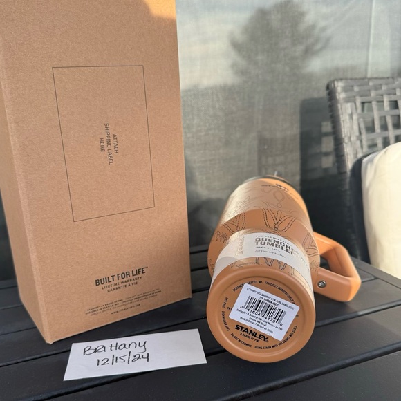 NIB Stanley 40oz fall refresh - camel - Picture 3 of 3